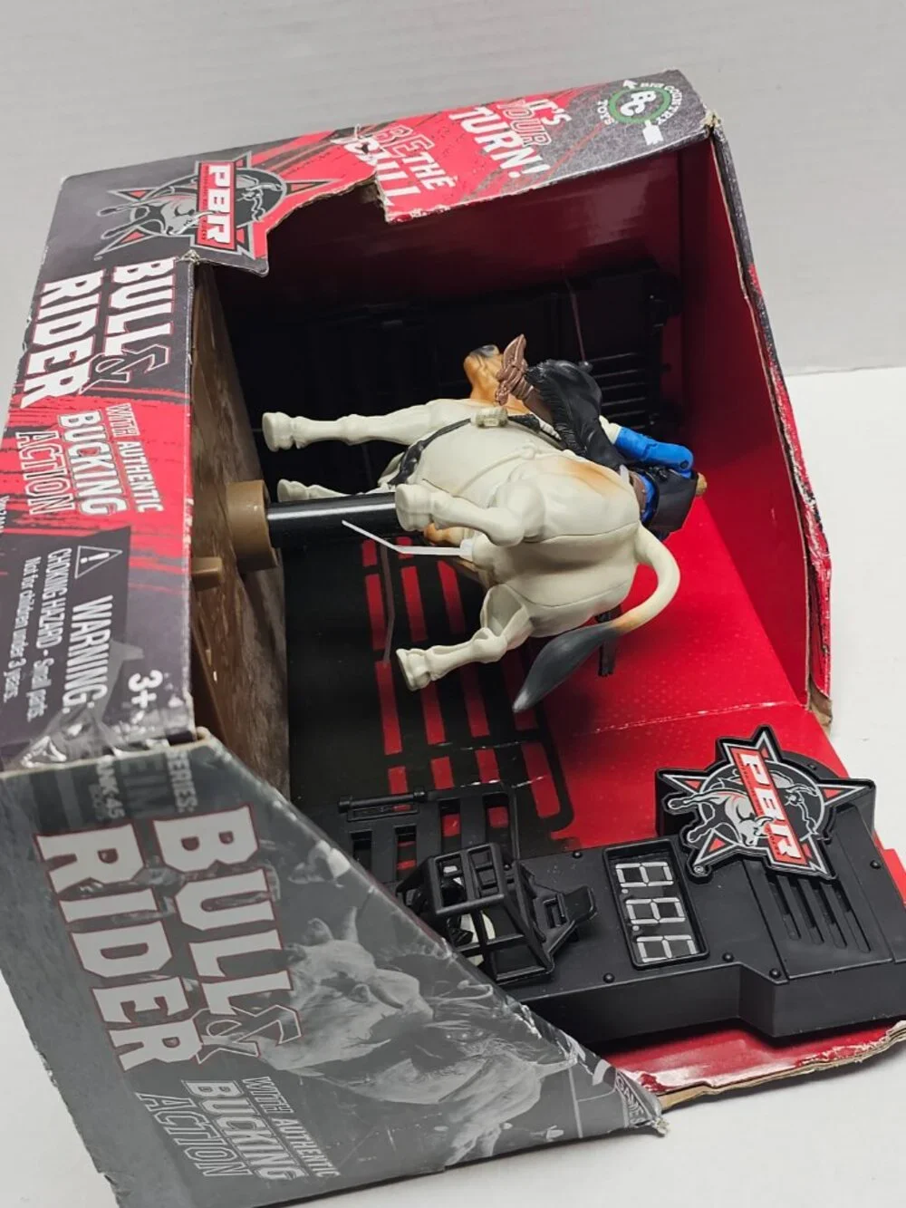 New Country Toy PBR Bucking Bull & Rider Playset Battery Interactive #811